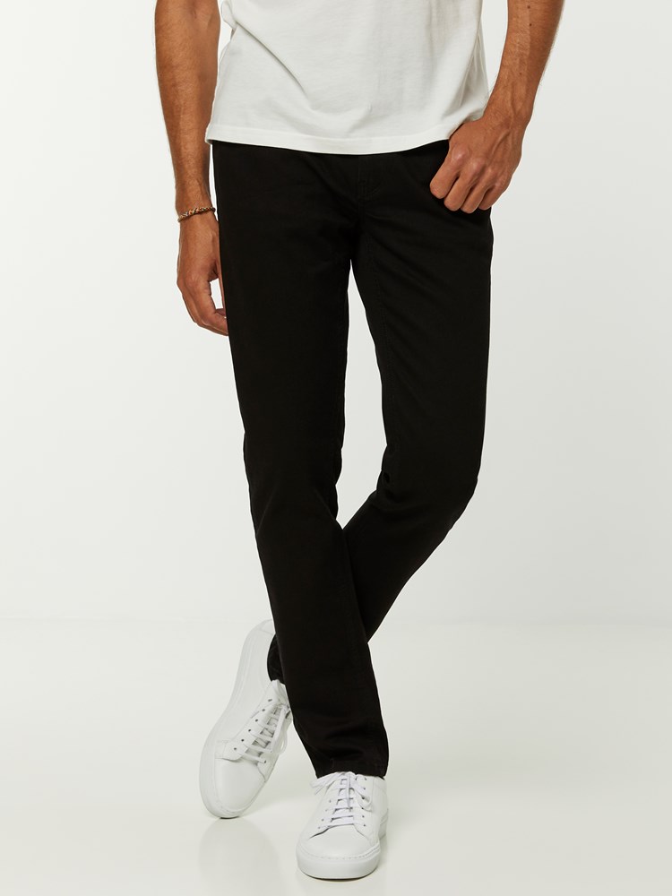Slim Fit Stretch Jeans 7051643024277 12_DAI_SLIM FIT STRETCH JEANS DAI_Slim Fit Stretch Jeans DAI.jpg_