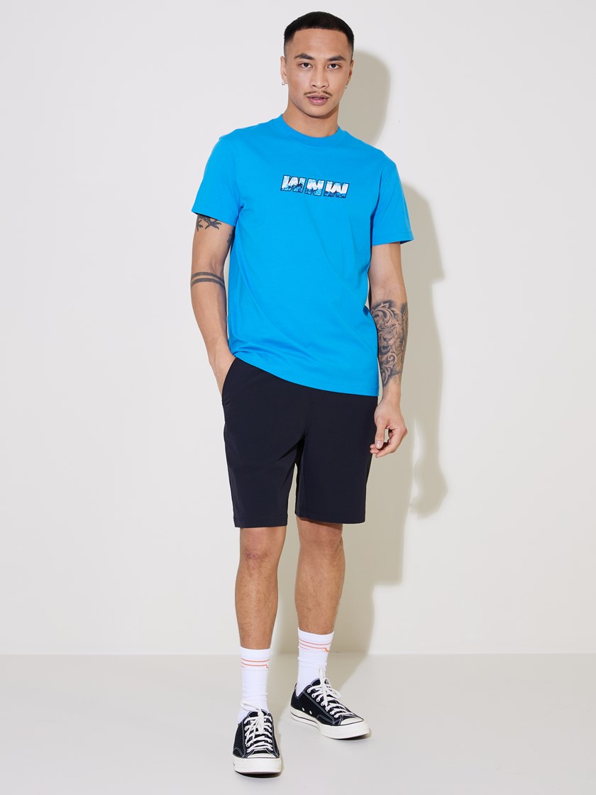7507518 CAD 7051644671555_Tech shorts CAD.jpg_