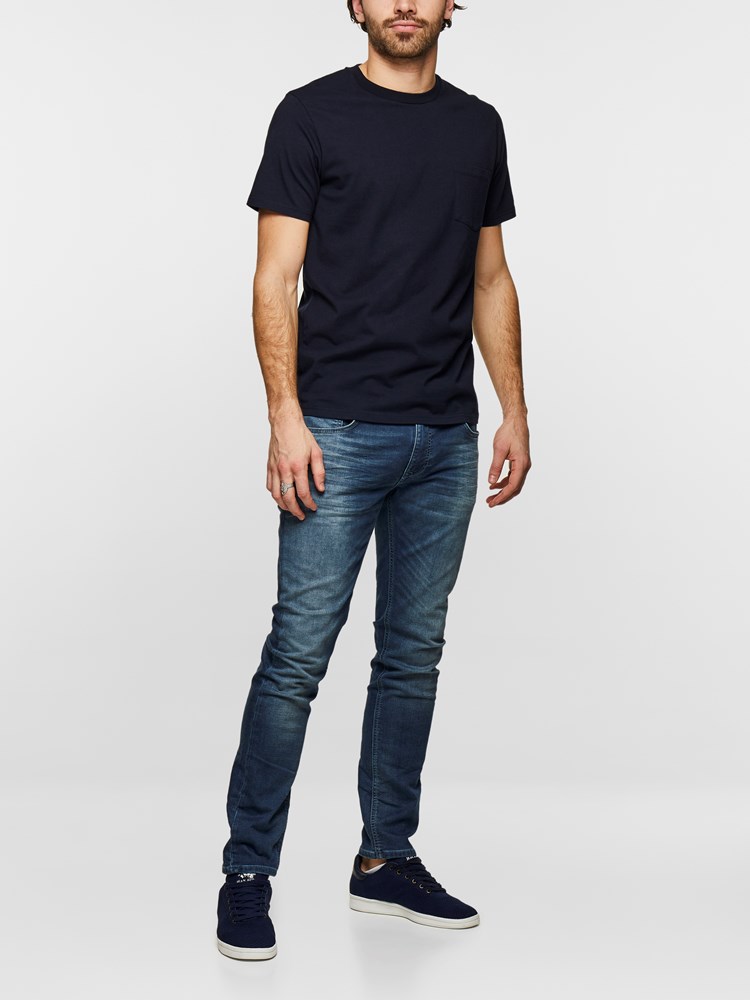 YEARS T-SKJORTE 7234816_C27-HENRYCHOICE-S19-Modell-Front5_YEARS T-SKJORTE C27.jpg_Front||Front