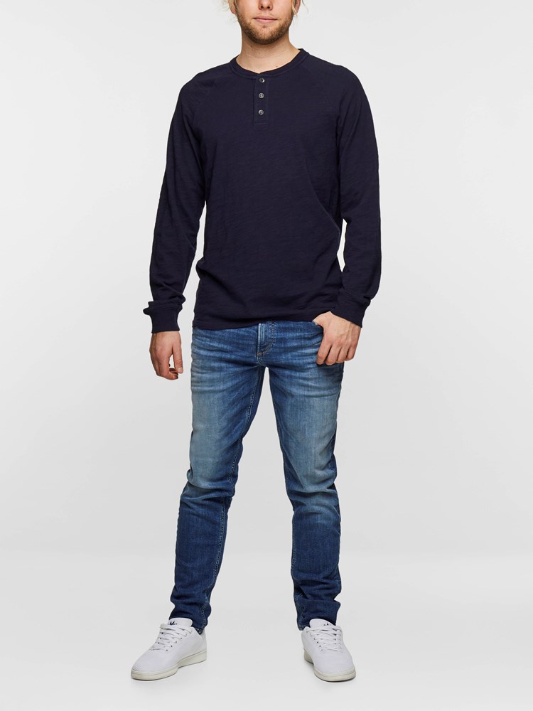 COLBY BESTEFARSTRØYE 7234830_C27-HENRYCHOICE-S19-Modell-Front5_COLBY BESTEFARSTRØYE C27.jpg_Front||Front