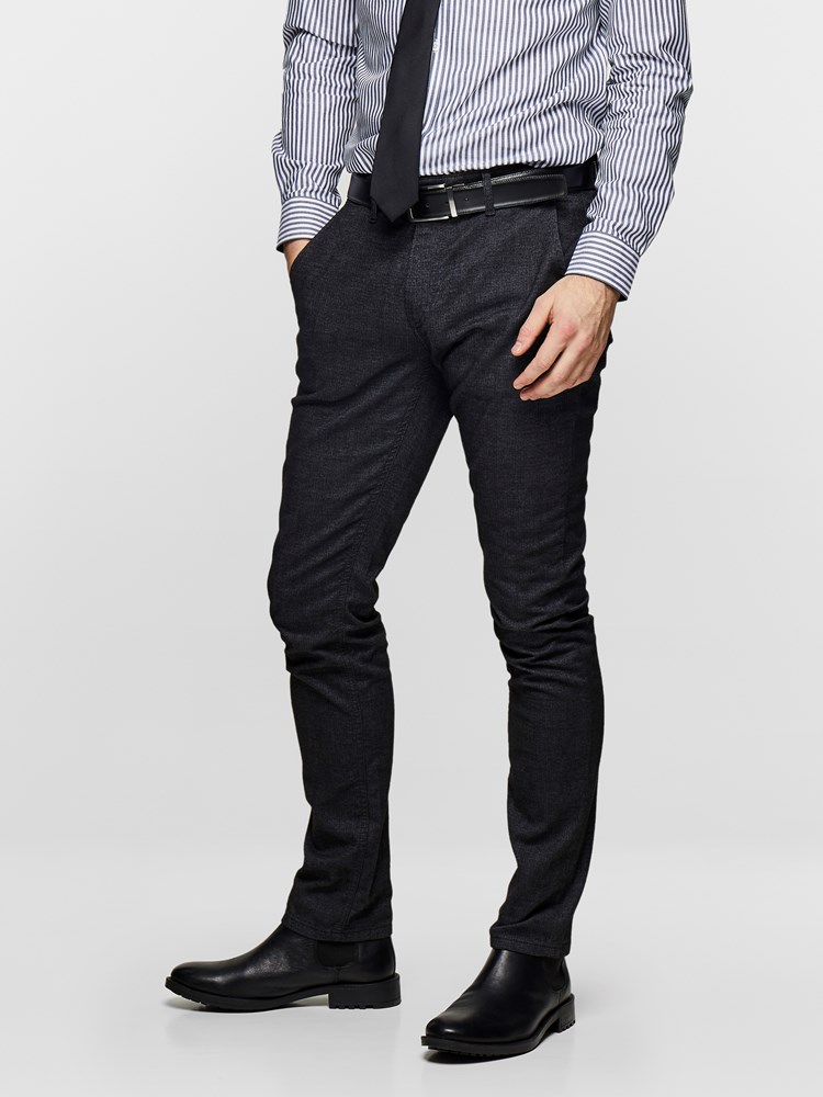 SLIM CHINO GREY MELANGE STRETCH 7235411_ICO-MADEBYMONKEYS-S19-Modell-Left_SLIM CHINO GREY MELELANGE STRETCH ICO_SLIM CHINO GREY MELANGE STRETCH ICO.jpg_Left||Left