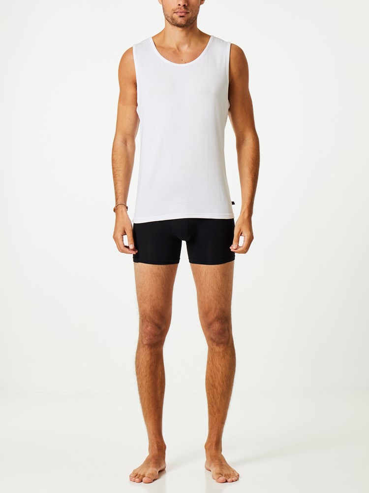SINGLET 7237601_100_Tufte_noos_modell-front_SINGLET 100.jpg_Front||Front