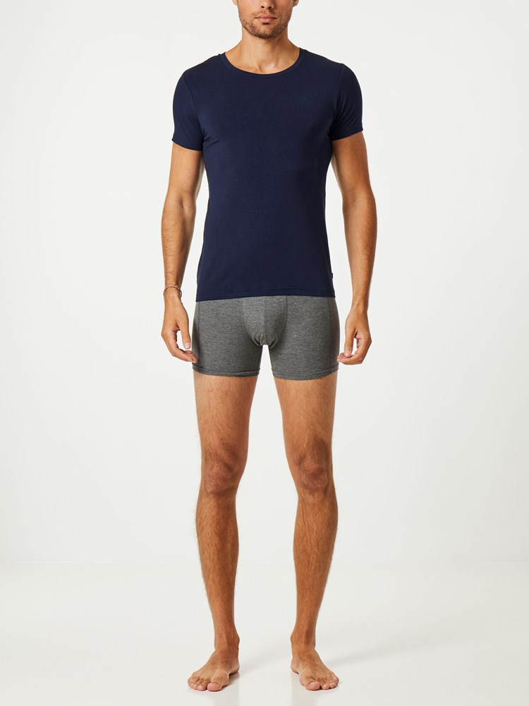 T-SKJORTE NAVY 7237604_400_Tufte_NOOS_modell-front.jpg_Front||Front