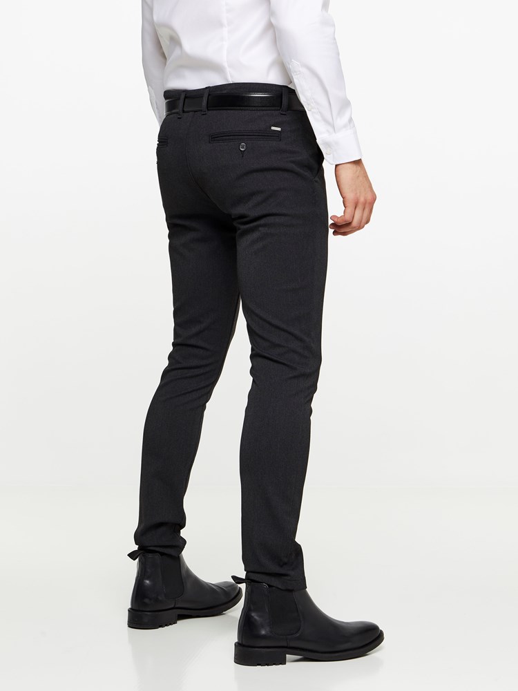 SLIM TAPER SUIT PANT 7239655_ID9-MADEBYMONKIES-A19-Modell-right_132_SLIM TAPER SUIT PANT ID9.jpg_Right||Right
