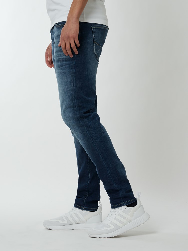 REGULAR ROD SUPER STRETCH JEANS 7242625_DAB-HENRYCHOICE-NOS-Modell-Left_chn=boys_3039_REGULAR ROD SUPER STRETCH JEANS DAB.jpg_Left||Left
