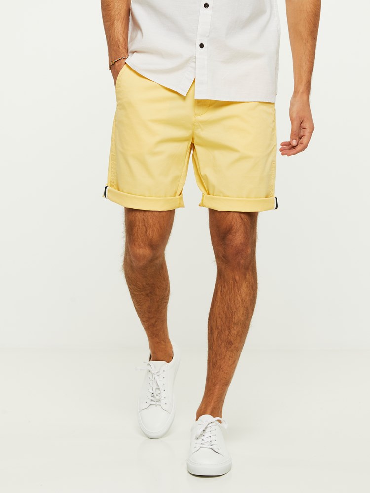 CREW CHINO SHORTS 7243087_Q99-HENRYCHOICE-H20-Modell-front_17681_CREW CHINO SHORTS Q99.jpg_Front||Front
