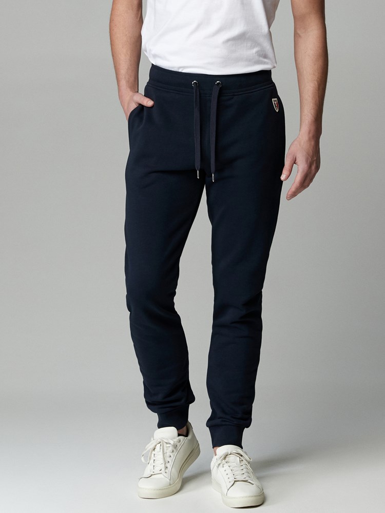 Timmy Sweat Pant 7245826_EM6-JEANPAUL-S21-Modell-front_63118_Timmy Sweat Pant EM6_Timmy Sweat Pant EM6 7245826.jpg_Front||Front