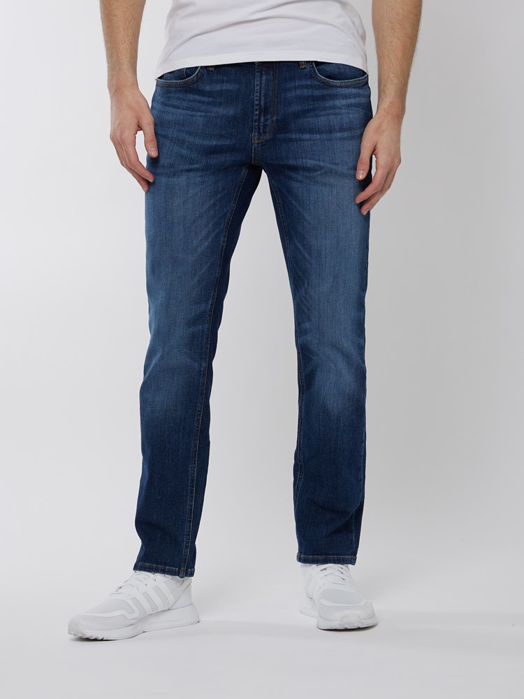 Slim Bill Comfort Jeans 7246455_D06-HENRYCHOICE-NOS-Modell-Front_chn=boys_5368_Slim Bill Comfort Jeans D06.jpg_Front||Front