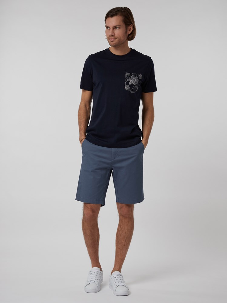 CREW CHINO SHORTS 7246677_EDR--H21-Modell-front_10633_CREW CHINO SHORTS EDR.jpg_Front||Front