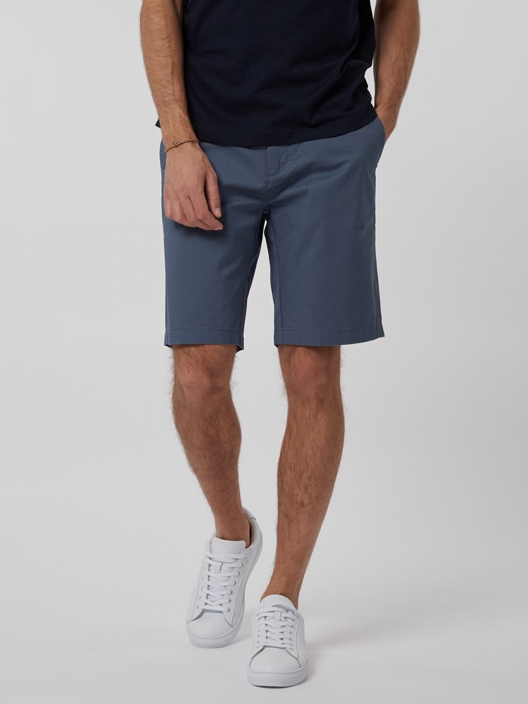 CREW CHINO SHORTS 7246677_EDR--H21-Modell-front_45736_CREW CHINO SHORTS EDR.jpg_Front||Front
