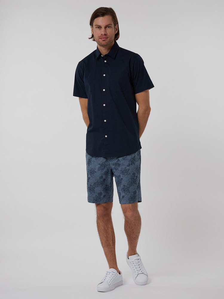 MICHAEL SKJORTE 7246936_ENM--H21-Modell-front_96688.jpg_Front||Front