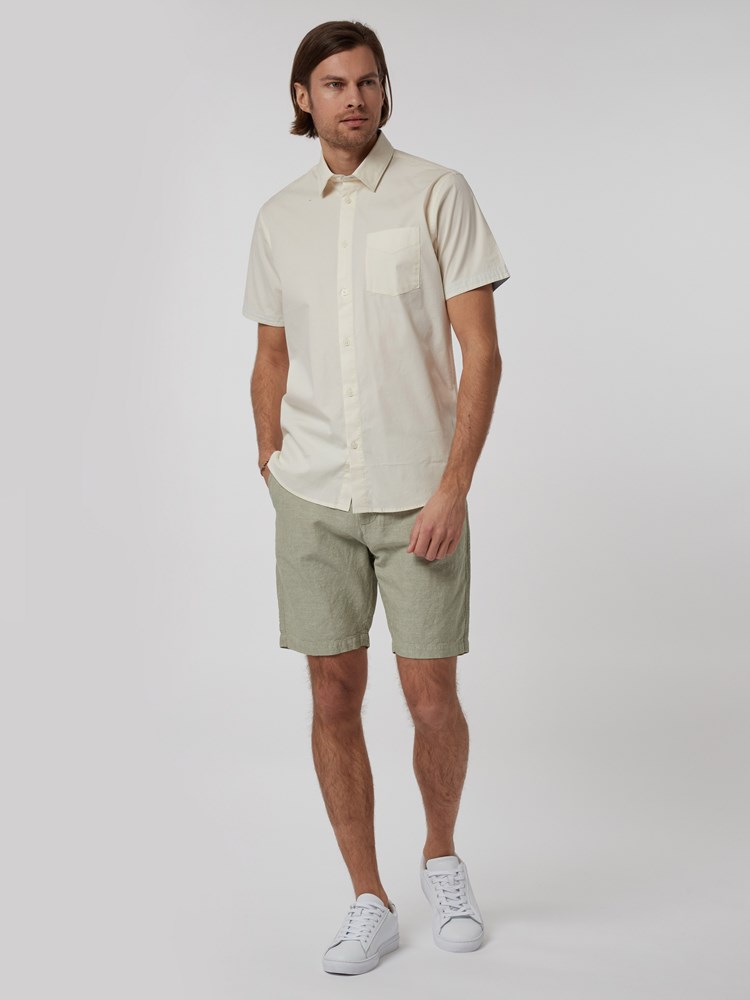 MICHAEL SKJORTE 7246936_O62--H21-Modell-front_45085_MICHAEL SKJORTE O62.jpg_Front||Front