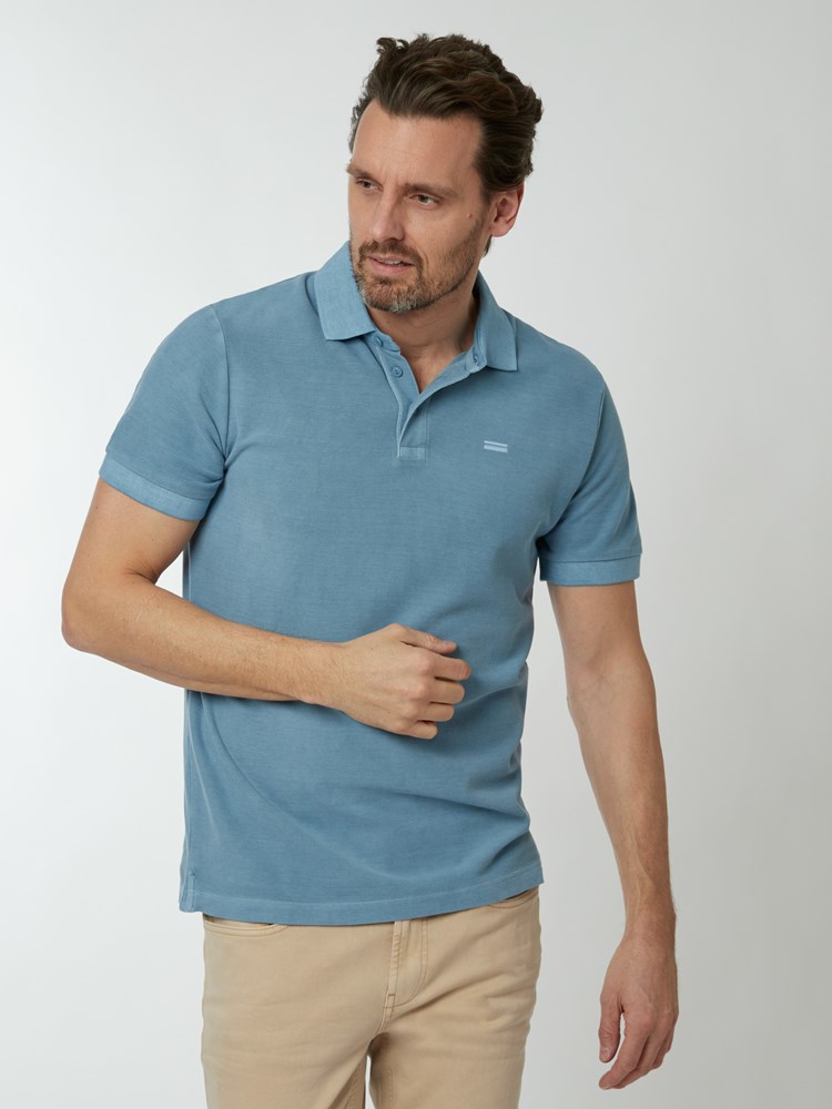 Patina pique 7249497_I6O-HENRYCHOICE-S22-Modell-Left_chn=boys_6920_Patina pique I6O 7249497.jpg_Left||Left
