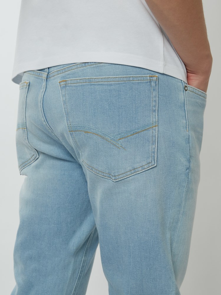 Slim Bill comfort jeans 7249682_DAH-HENRYCHOICE-S22-details_chn=boys_8894_Slim Bill comfort jeans DAH_Slim Bill comfort jeans DAH 7249682.jpg_