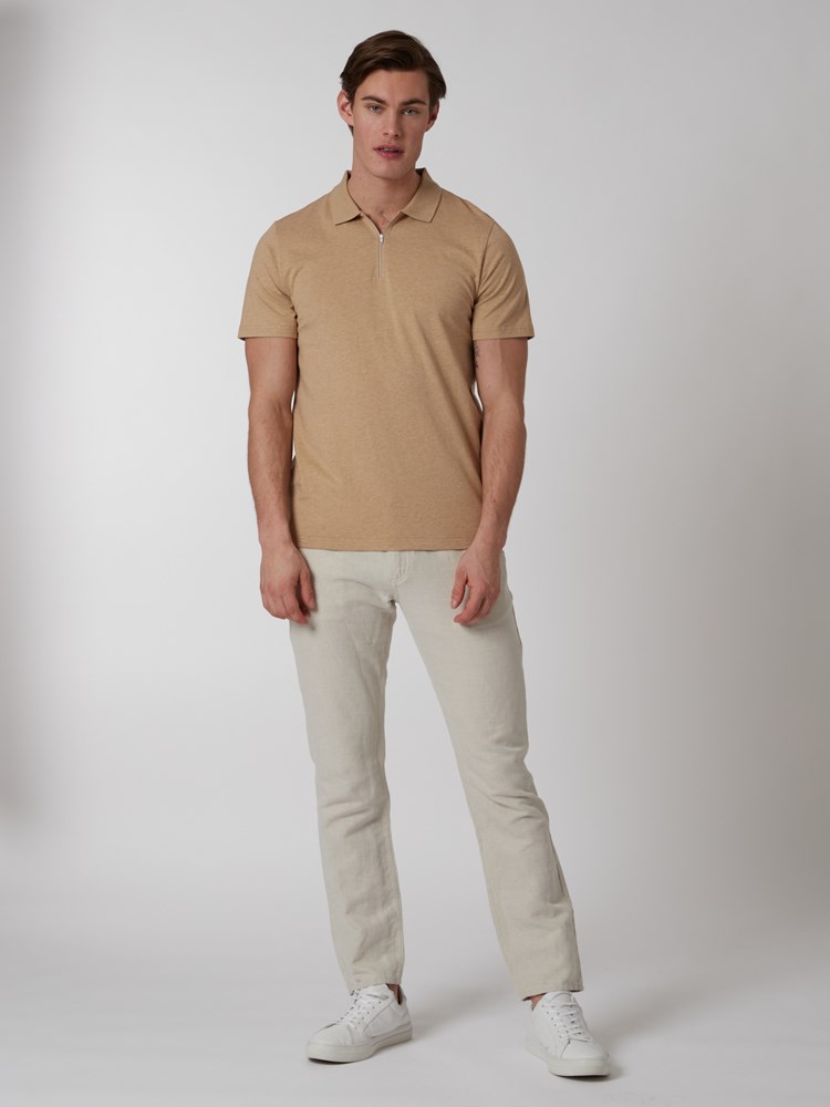 Ulrik polo t-skjorte 7249904_AAO-MRCAPUCHIN-H22-Modell-Front_chn=boys_3340.jpg_Front||Front