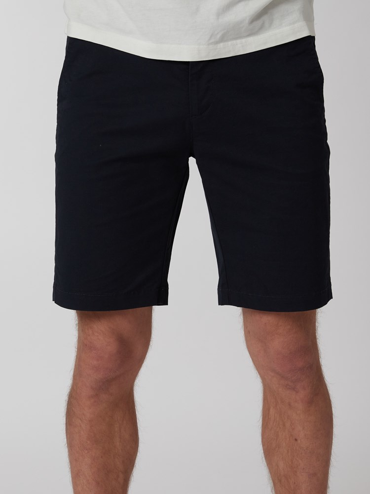Crew chino shorts 7249913_C27-MRCAPUCHIN-H22-Modell-Front_chn=boys_9283_Crew chino shorts C27_Crew chino shorts C27 7249913.jpg_Front||Front