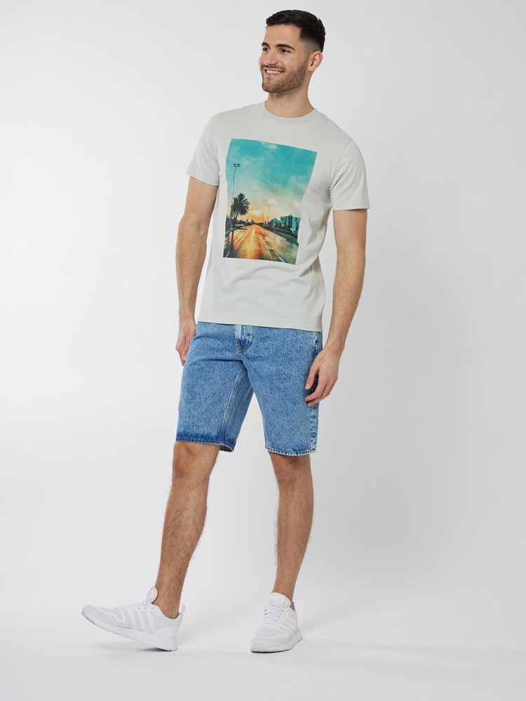 Ryan t-skjorte 7249930_I3S-HENRYCHOICE-H22-Modell-Front_chn=boys_720_Ryan t-skjorte I3S 7249930.jpg_Front||Front