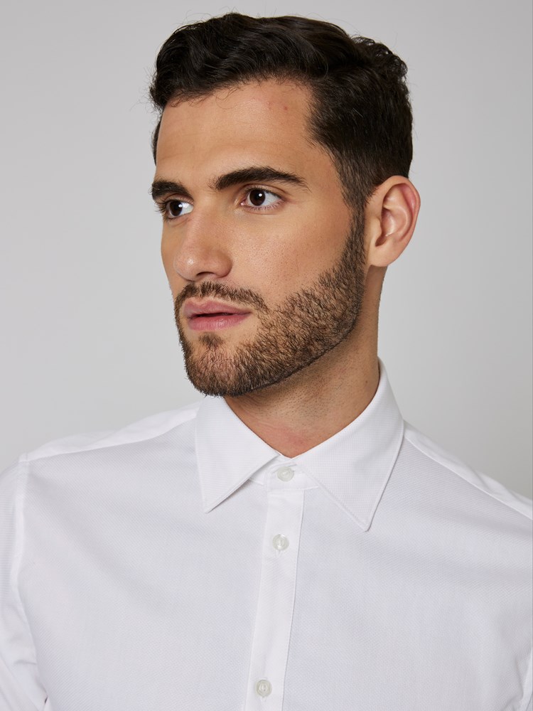 Leon skjorte 7500539_O68-MRCAPUCHIN-W22-Modell-Front_chn=boys_2297_Leon skjorte O68 7500539.jpg_Front||Front