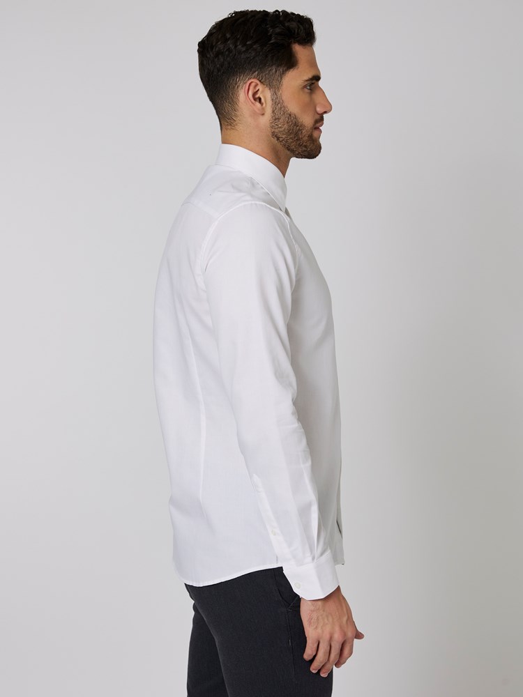 Leon skjorte 7500539_O68-MRCAPUCHIN-W22-Modell-Front_chn=boys_9570.jpg_Front||Front