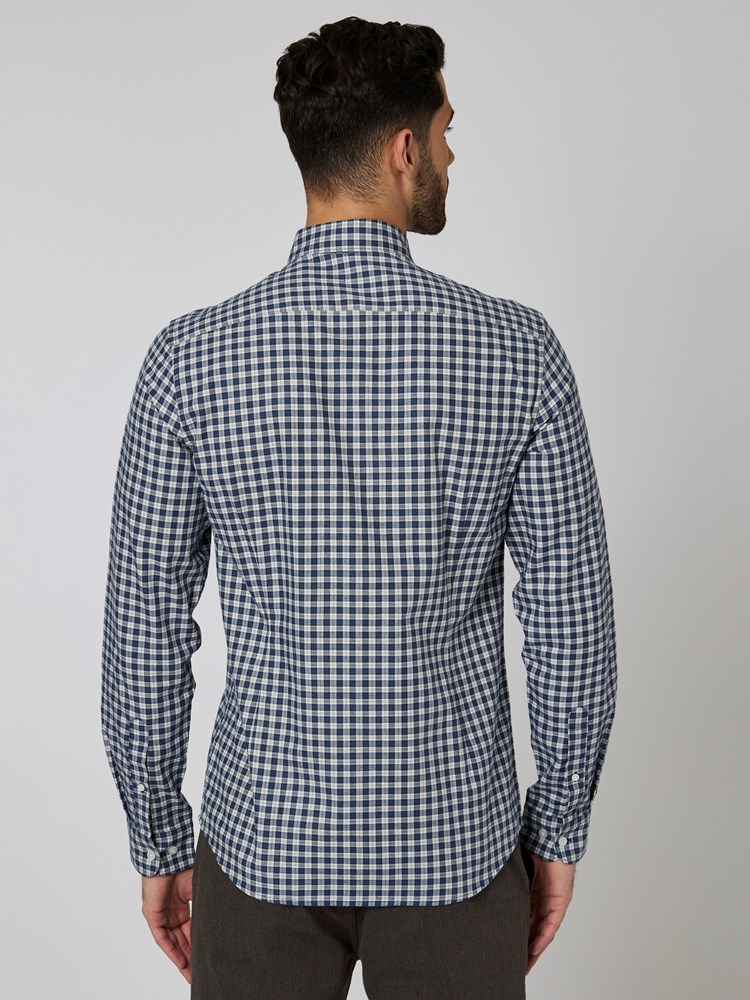 Rupert skjorte 7500564_C27-MRCAPUCHIN-W22-Modell-Back_chn=boys_8776_Rupert skjorte C27 7500564.jpg_Back||Back