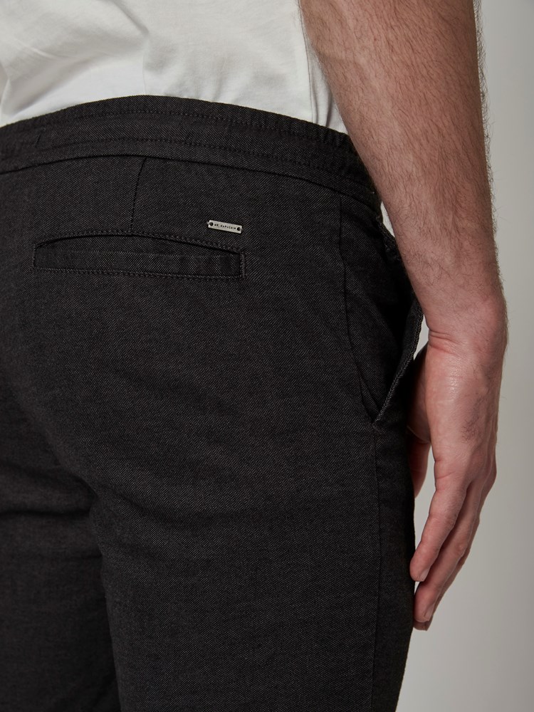 Dino drawstring pant 7500727_ID9-MRCAPUCHIN-A22-details_chn=boys_1192_Dino drawstring pant ID9_Dino drawstring pant ID9 7500727.jpg_