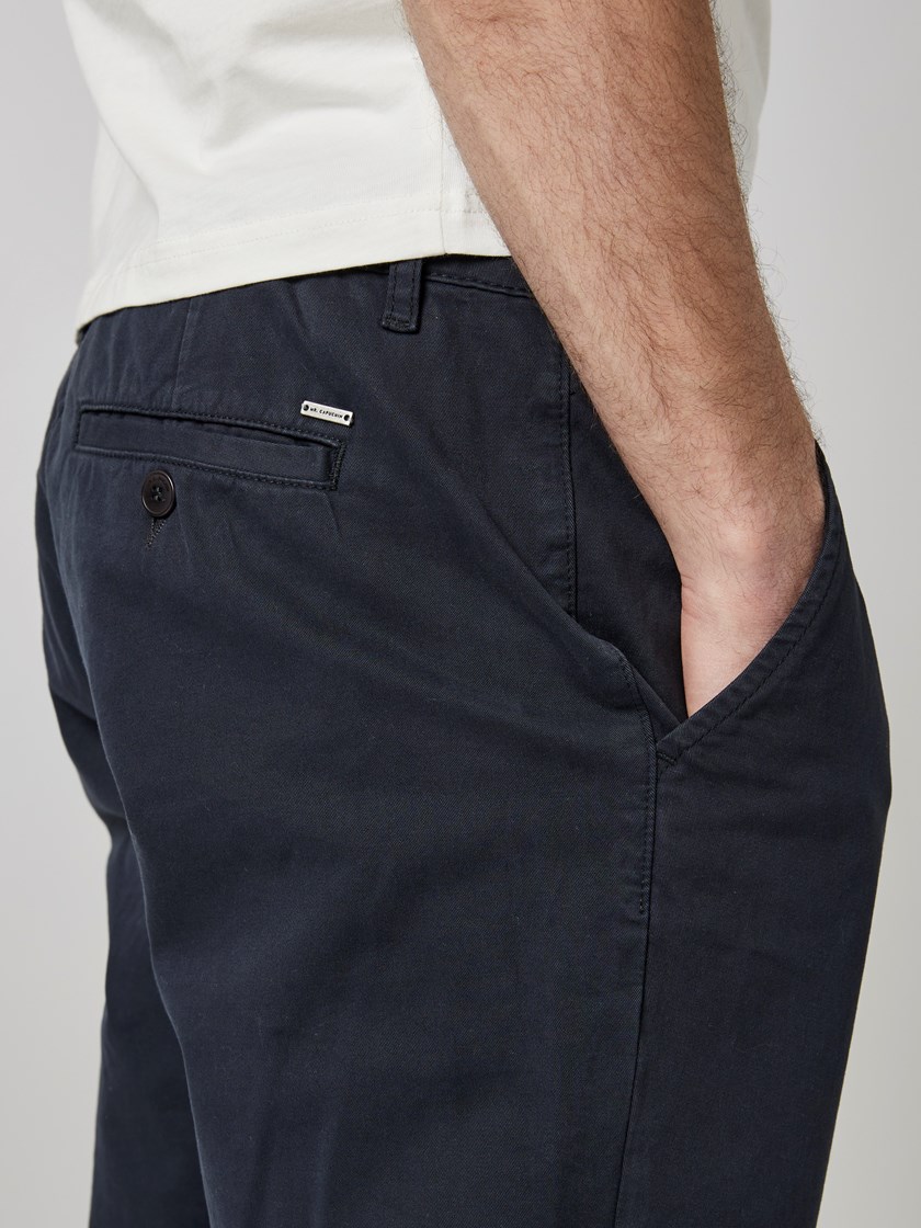 7500732 C27 7500732_C27-MRCAPUCHIN-NOS-Modell-Front_chn=boys_3234_Regular chino str. twill C27_Regular chino str. twill C27 7500732.jpg_Front||Front