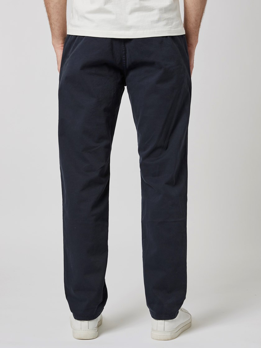 7500732 C27 7500732_C27-MRCAPUCHIN-NOS-Modell-Front_chn=boys_3620_Regular chino str. twill C27_Regular chino str. twill C27 7500732.jpg_Front||Front
