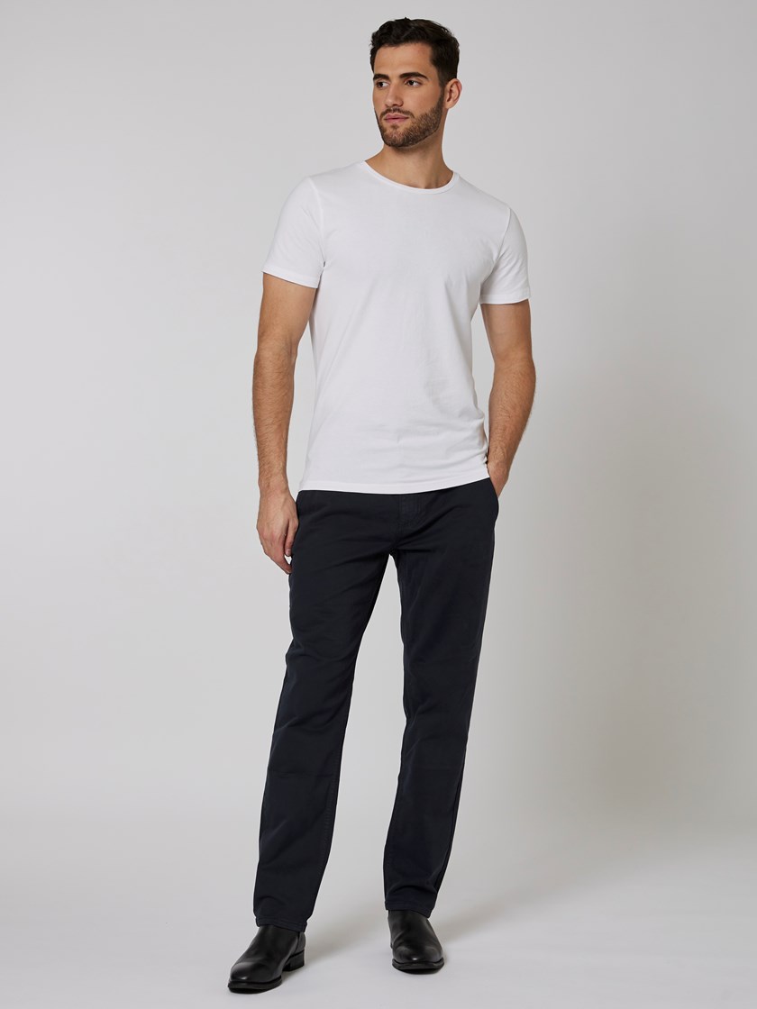 7500732 C27 7500732_C27-MRCAPUCHIN-NOS-Modell-Front_chn=boys_9468_Regular chino str. twill C27_Regular chino str. twill C27 7500732.jpg_Front||Front