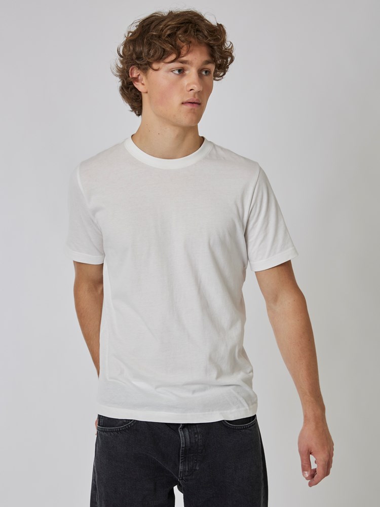Soft t-shirt 7501033_O82-HENRYCHOICE-A22-Modell-Front_chn=boys_860_Soft t-shirt O82 7501033.jpg_Front||Front