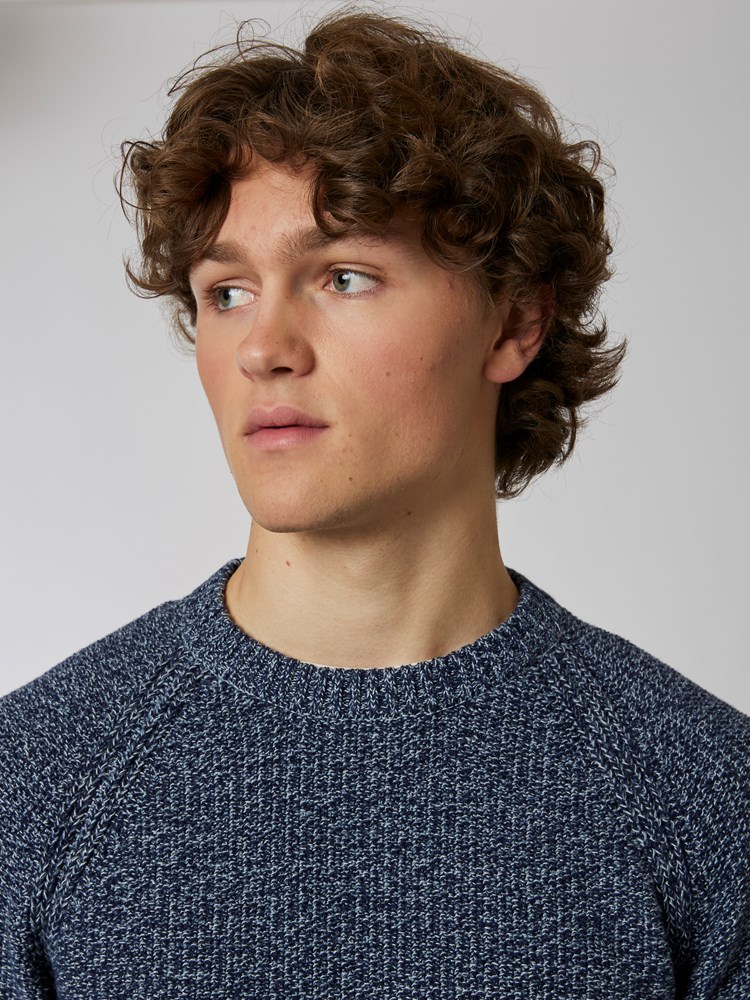 Owen strikkegenser 7501046_EM1-HENRYCHOICE-A22-details_chn=boys_4957_Owen strikkegenser EM1_Owen strikkegenser EM1 7501046.jpg_