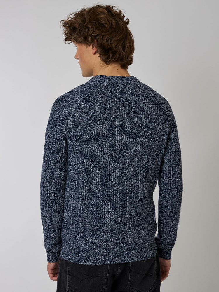 Owen strikkegenser 7501046_EM1-HENRYCHOICE-A22-Modell-Back_chn=boys_2_Owen strikkegenser EM1_Owen strikkegenser EM1 7501046.jpg_Back||Back