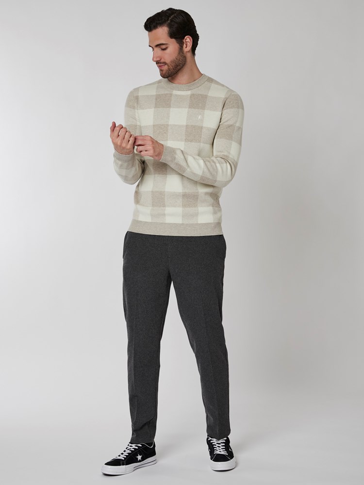 Harry strikkegenser 7501060_O62-MRCAPUCHIN-A22-Modell-Front_chn=boys_5152.jpg_Front||Front