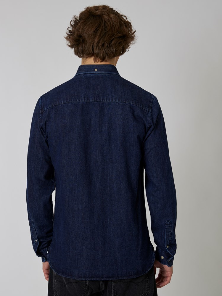 Devin denimshirt 7501109_EM1-HENRYCHOICE-A22-Modell-Back_chn=boys_8186_Devin denimshirt EM1 7501109.jpg_Back||Back