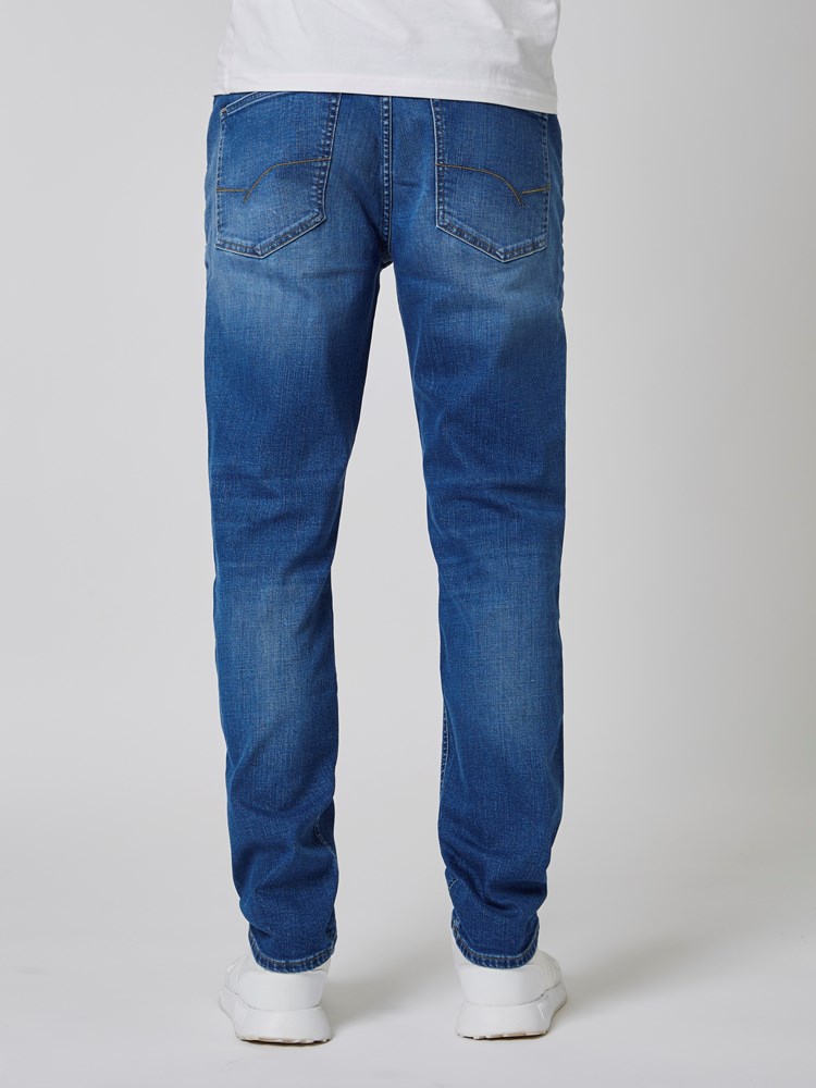 Slim Bill blue jeans 7501420_DAD-HENRYCHOICE-NOS-Modell-Front_chn=boys_7153_Slim Bill blue jeans DAD.jpg_Front||Front