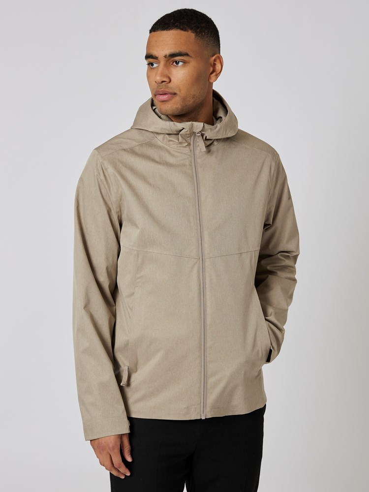 Rocco jakke 7502546_APH-MRCAPUCHIN-S23-Modell-Front_chn=boys_2385_Rocco jakke APH.jpg_Front||Front