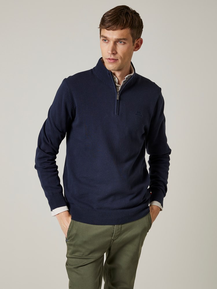 Gerard zipneck 7503957_EM6-JEANPAUL-A23-Modell-Front_578_Gerard zipneck EM6.jpg_Front||Front