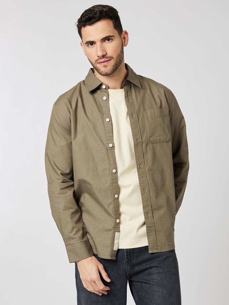 Storveis skjorte 7504221_GUA-WOSNOTWOS-A23-Modell-Front_chn=boys_9840_Storveis skjorte GUA.jpg_Front||Front