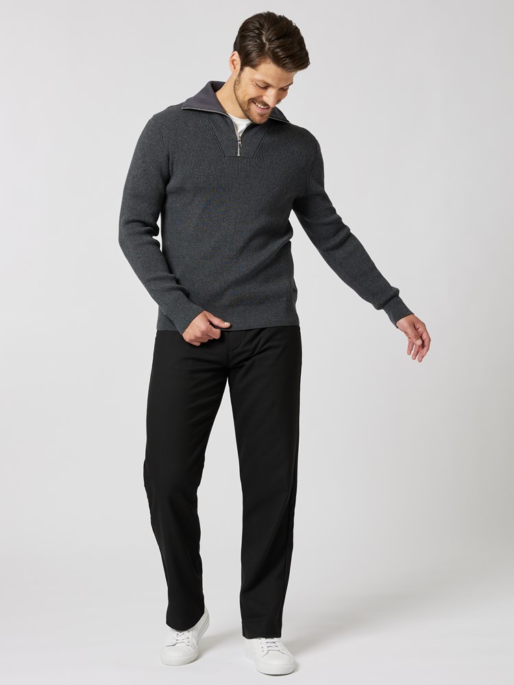 Birgir zip strikkegenser 7504298_IFS-MRCAPUCHIN-A23-Modell-Front_chn=boys_2186_Birgir zip strikkegenser IFS.jpg_