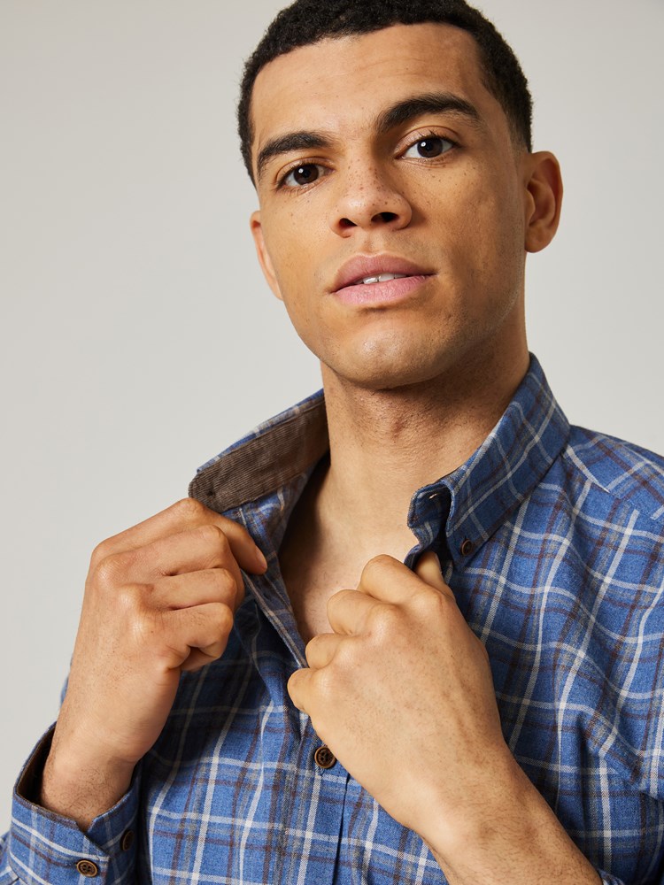 Vincent skjorte - Regular fit 7505201_ECG-JEANPAUL-W23-Modell-Front_8275_Vincent skjorte - Regular fit ECG.jpg_Front||Front