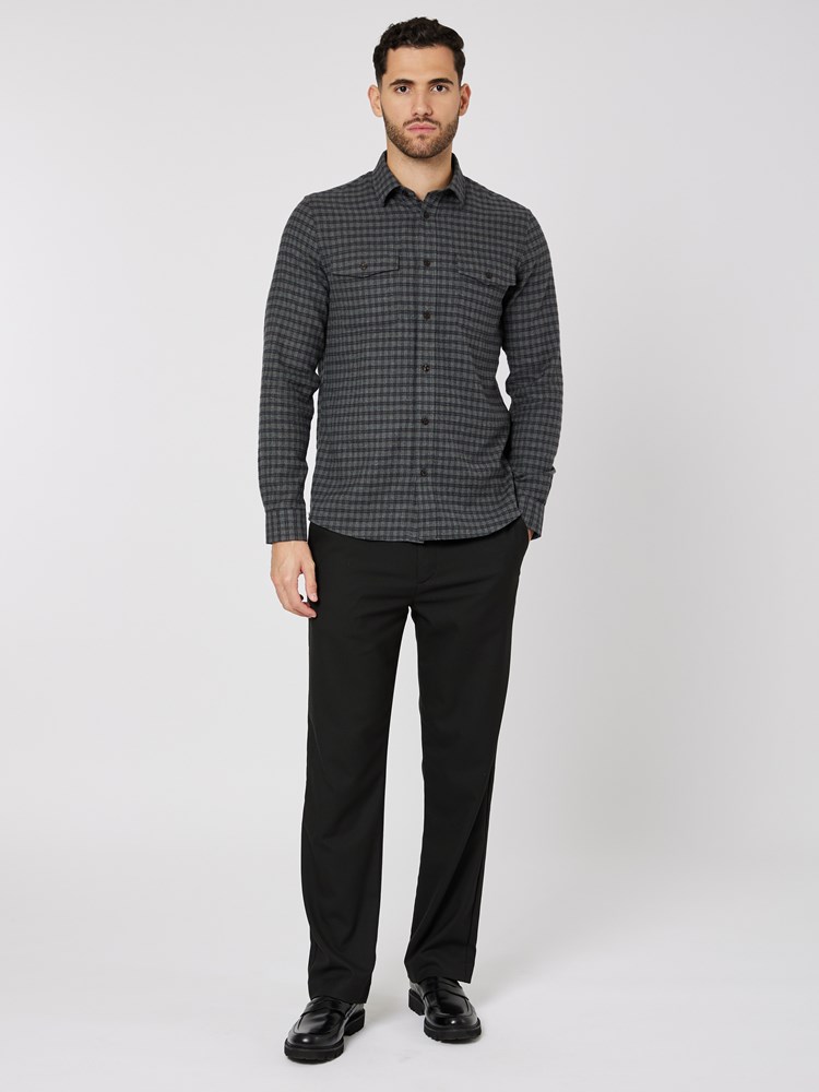 Mathias skjorte 7505287_IFS-MRCAPUCHIN-W23-Modell-Front_chn=boys_7028.jpg_Front||Front