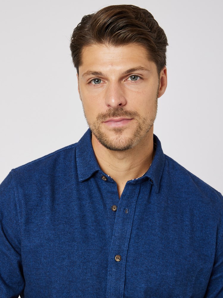 Herringbone Shirt 7505305_EOX-HENRYCHOICE-W23-details_chn=boys_9922_Herringbone Shirt EOX.jpg_