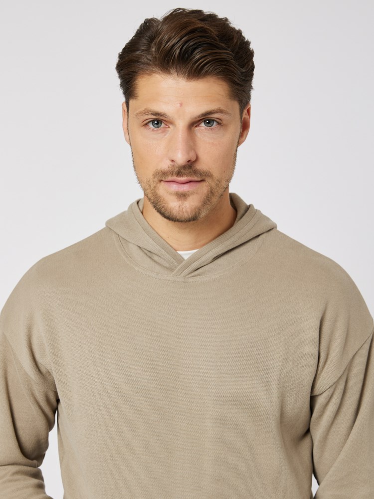Karl hettegenser 7505465_AM3-MRCAPUCHIN-W23-details_chn=boys_7823.jpg_