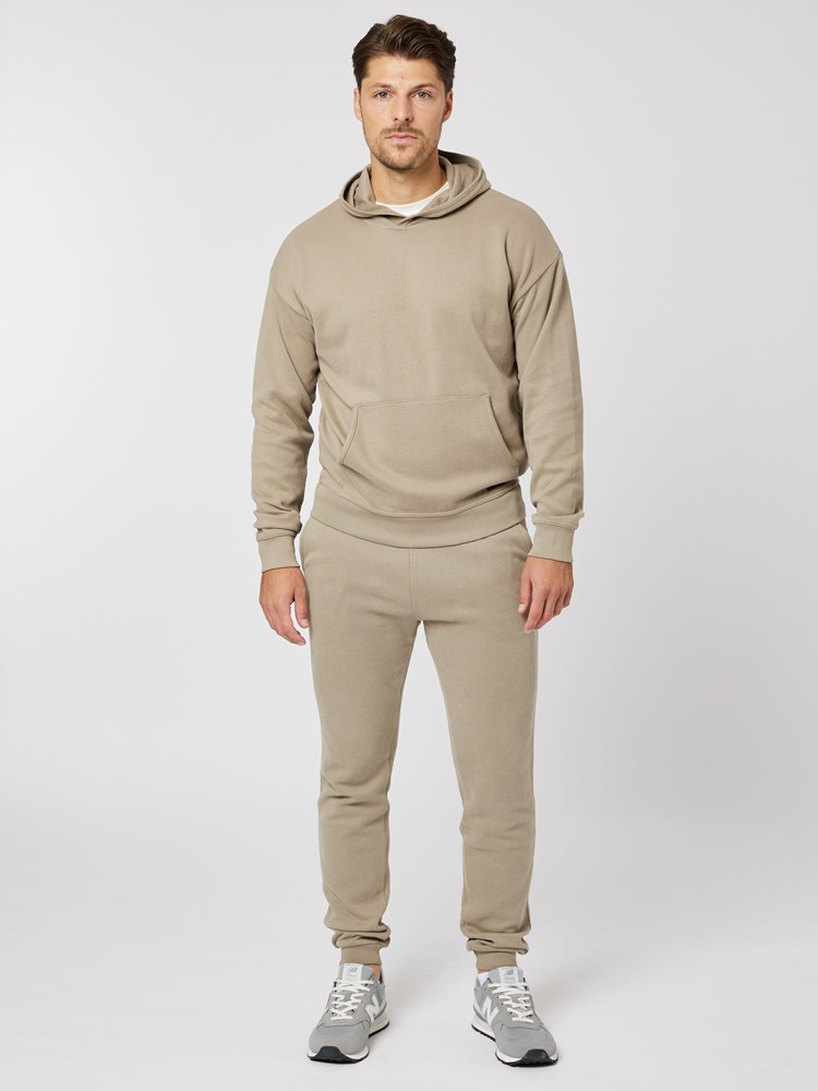 Karl hettegenser 7505465_AM3-MRCAPUCHIN-W23-Modell-Front_chn=boys_124.jpg_Front||Front