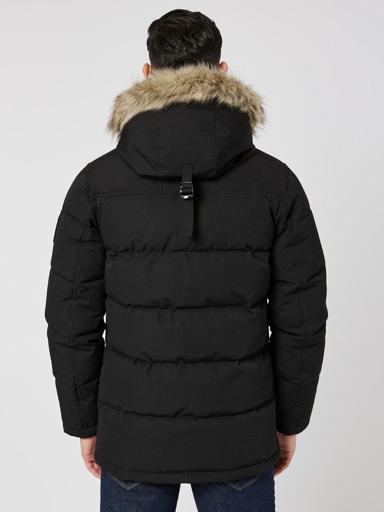 Hakon jakke 7505515_ID2-MRCAPUCHIN-W23-Modell-Back_chn=boys_5437_Hakon jakke ID2.jpg_Back||Back