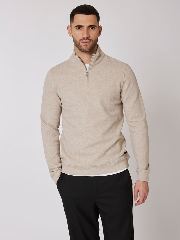 Jonathan zip genser 7506182_R74-MRCAPUCHIN-S24-Modell-Front_chn=boys_2355_Jonathan zip genser R74.jpg_Front||Front
