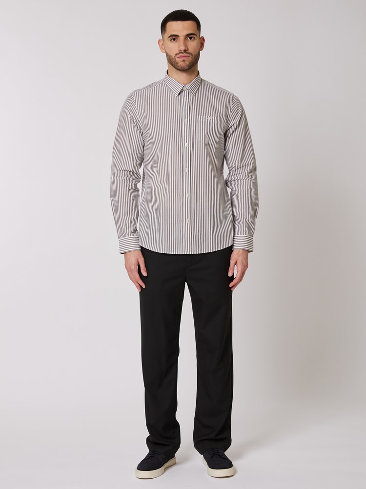 Seth skjorte 7506393_I6V-MRCAPUCHIN-S24-Modell-Front_chn=boys_2888_Seth skjorte I6V.jpg_Front||Front