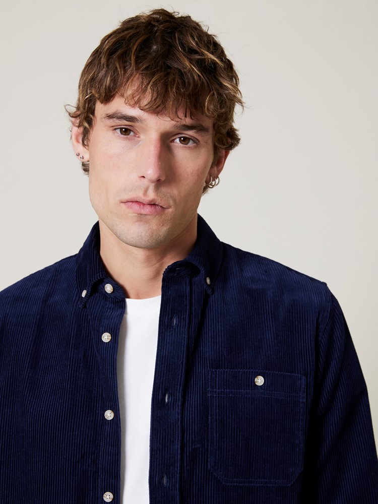 Cord shirt Cord shirt navy blazer 9_Cord shirt EM1.jpg_