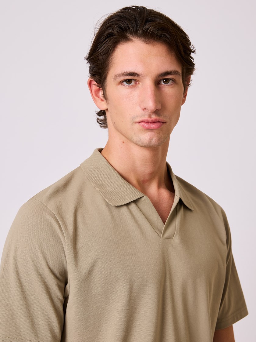 7510687 ADO Lawrence polo t-skjorte laurel oak 10_Lawrence polo t-skjorte ADO.jpg_
