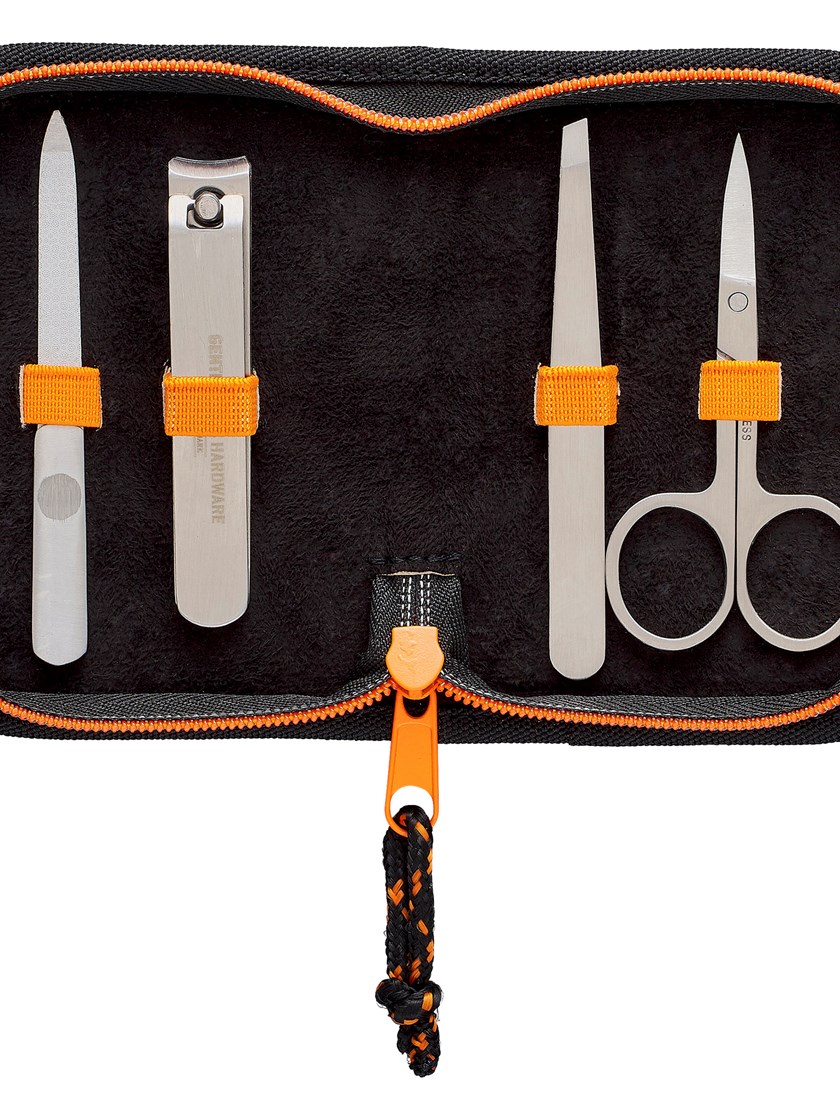 7252846 IGI WAWGH365 3_Manicure Kit IGI.jpg_